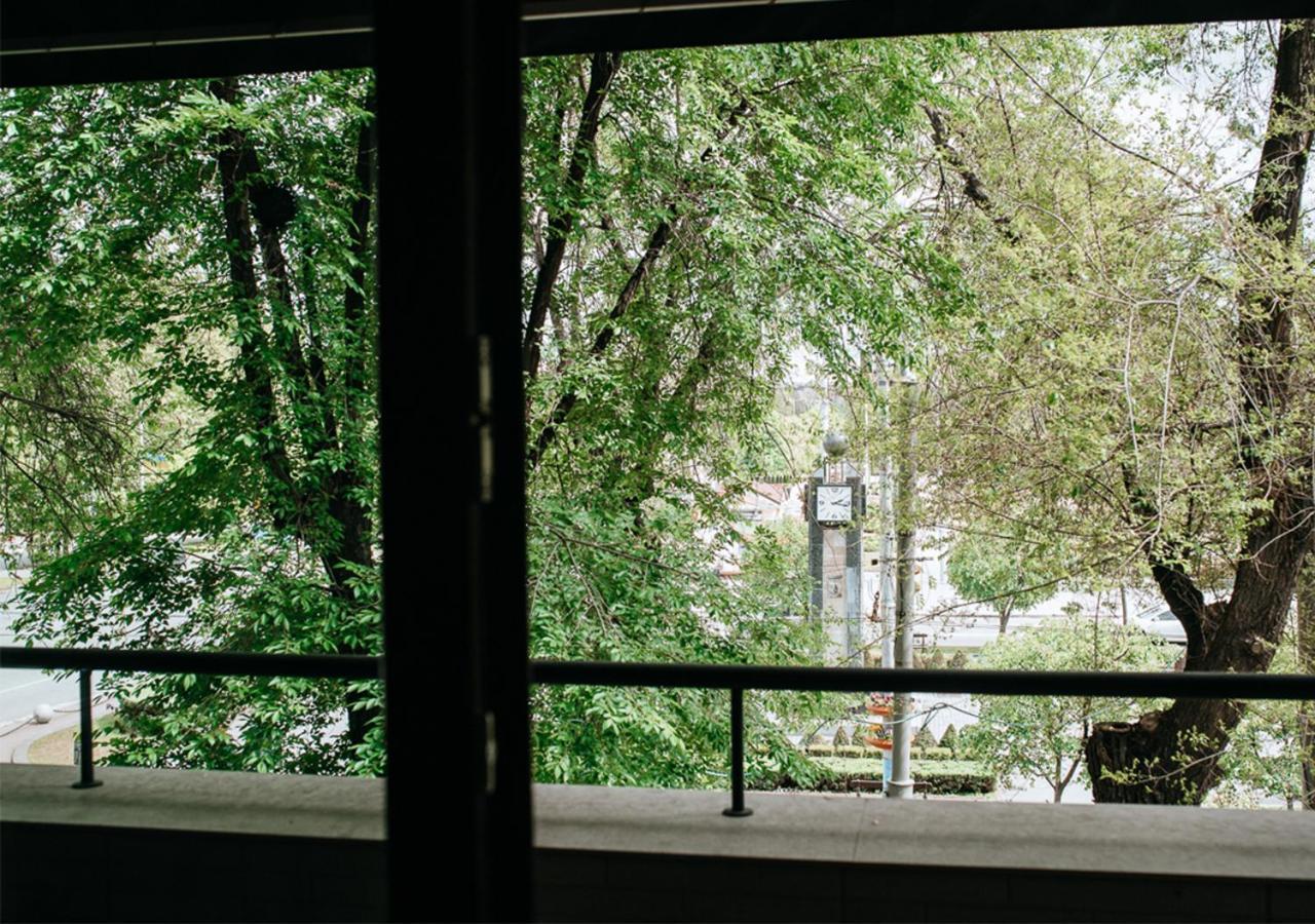 Home Aparts Zaporizhia エクステリア 写真